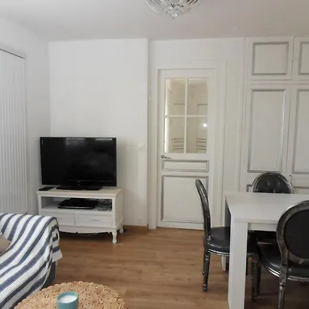 Apartment La Joliette, A 150m De La